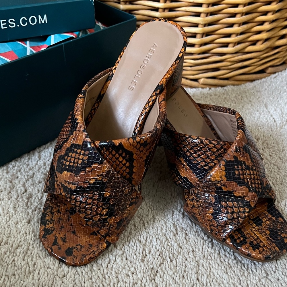 Aerosoles Eben Brown Snake sandals